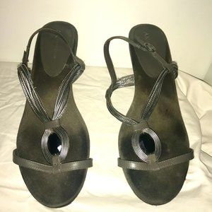Anne Klein gray/pewter sandals